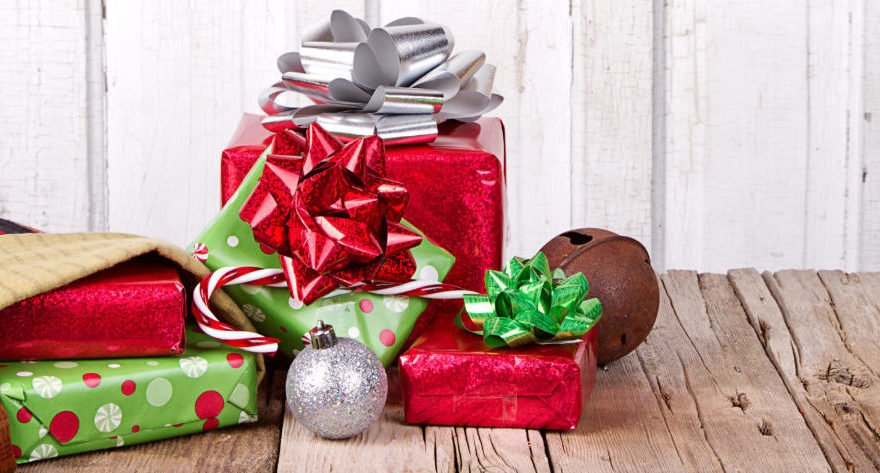 How to Save Money on Holiday Gifts in Retirement | Zynergy Retirement Planning